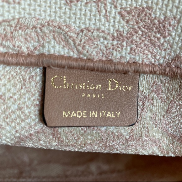 Christian Dior Pink Toile De Jouy Embroidery Medium Book Tote - Picture 15 of 16